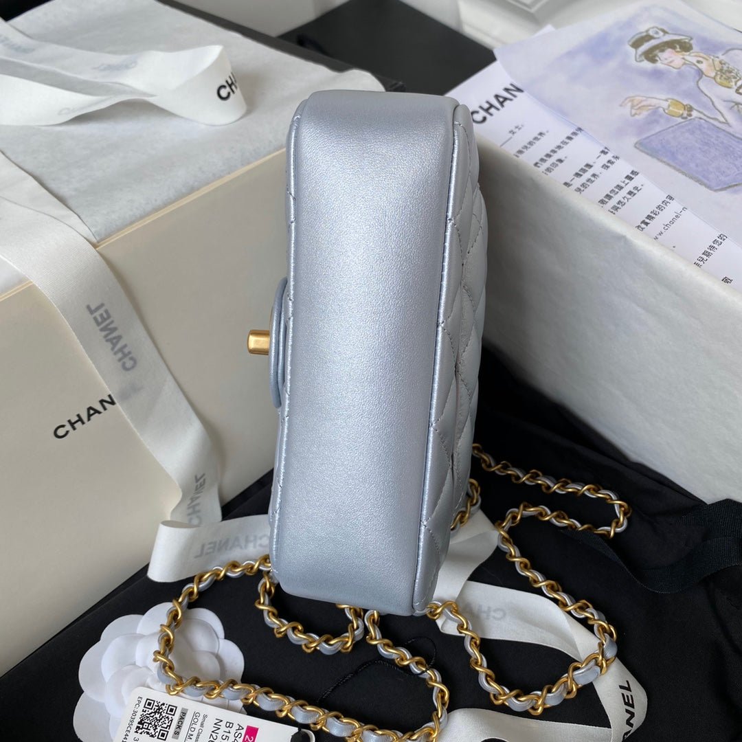 ＣＨＮＥＬ 24P CLASSIC HANDBAG SILVER