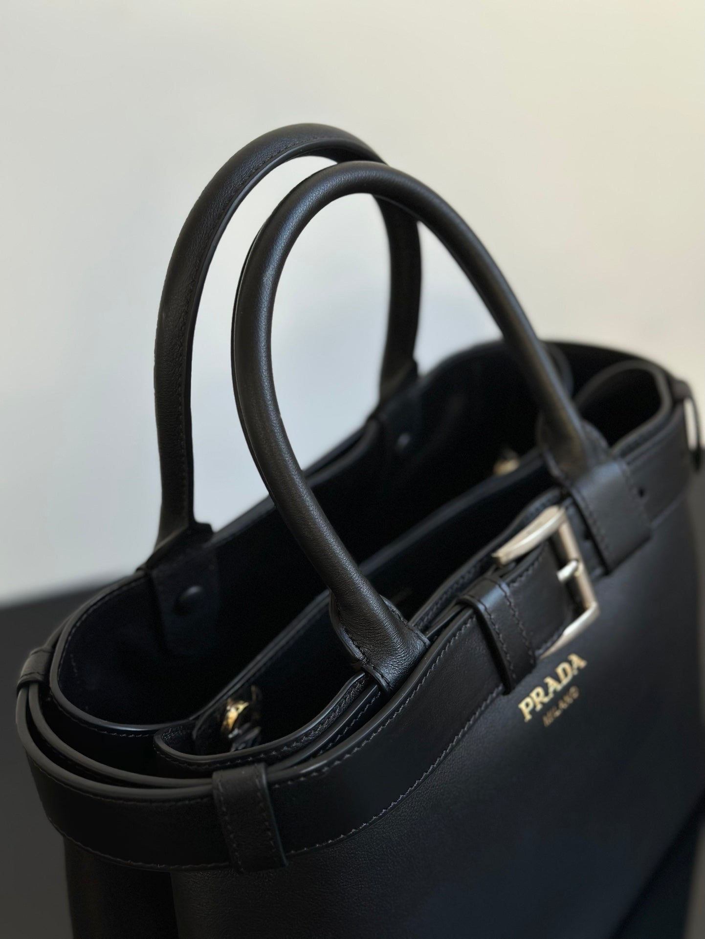 ＰＲＤＡ BUCKLE SMALL LEATHER HANDBAG WITH BELT