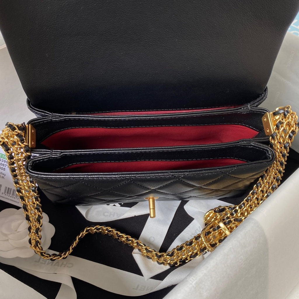 ＣＨＮＥＬSMALL FLAP BAG BLACK