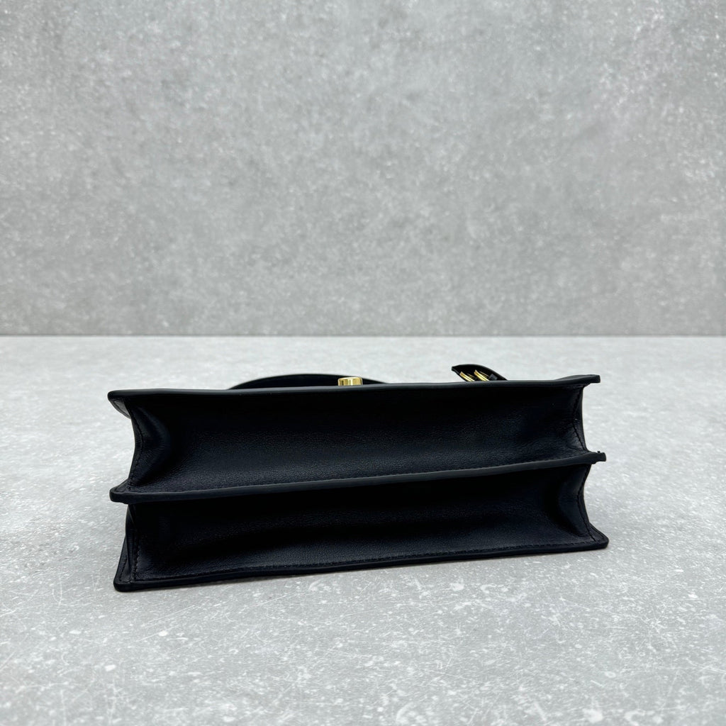 ＰＲＤＡ SOFT SOUND MEDIUM LEATHER SHOULDER BAG BLACK