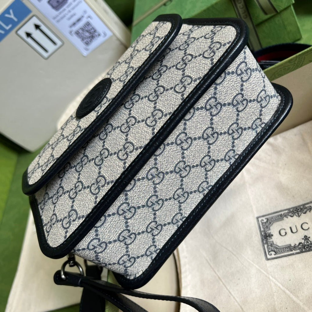 ＧＣＣＩRETRO GG SUPREME MESSENGER BAG BEGIE-BLACK