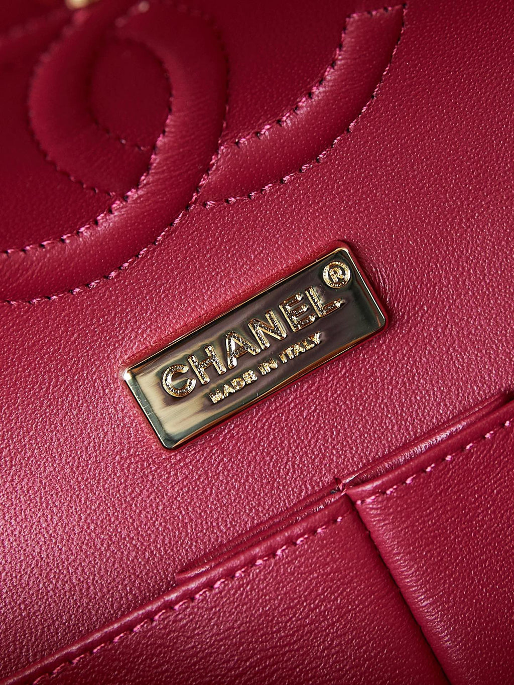 ＣＨＮＥＬCLASSIC HANDBAG