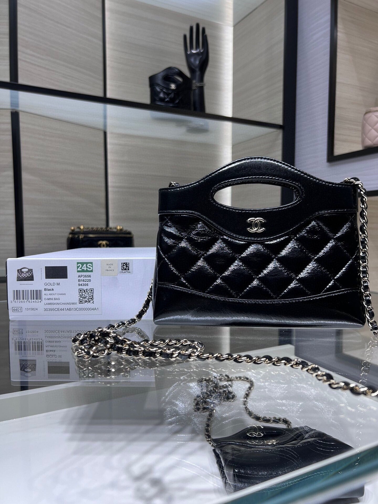 ＣＨＮＥＬ31 NANO CHAIN BAG
