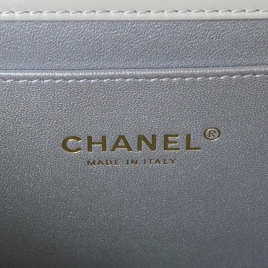ＣＨＮＥＬRAINBOW TOP HANDLE FLAP BAG WHITE