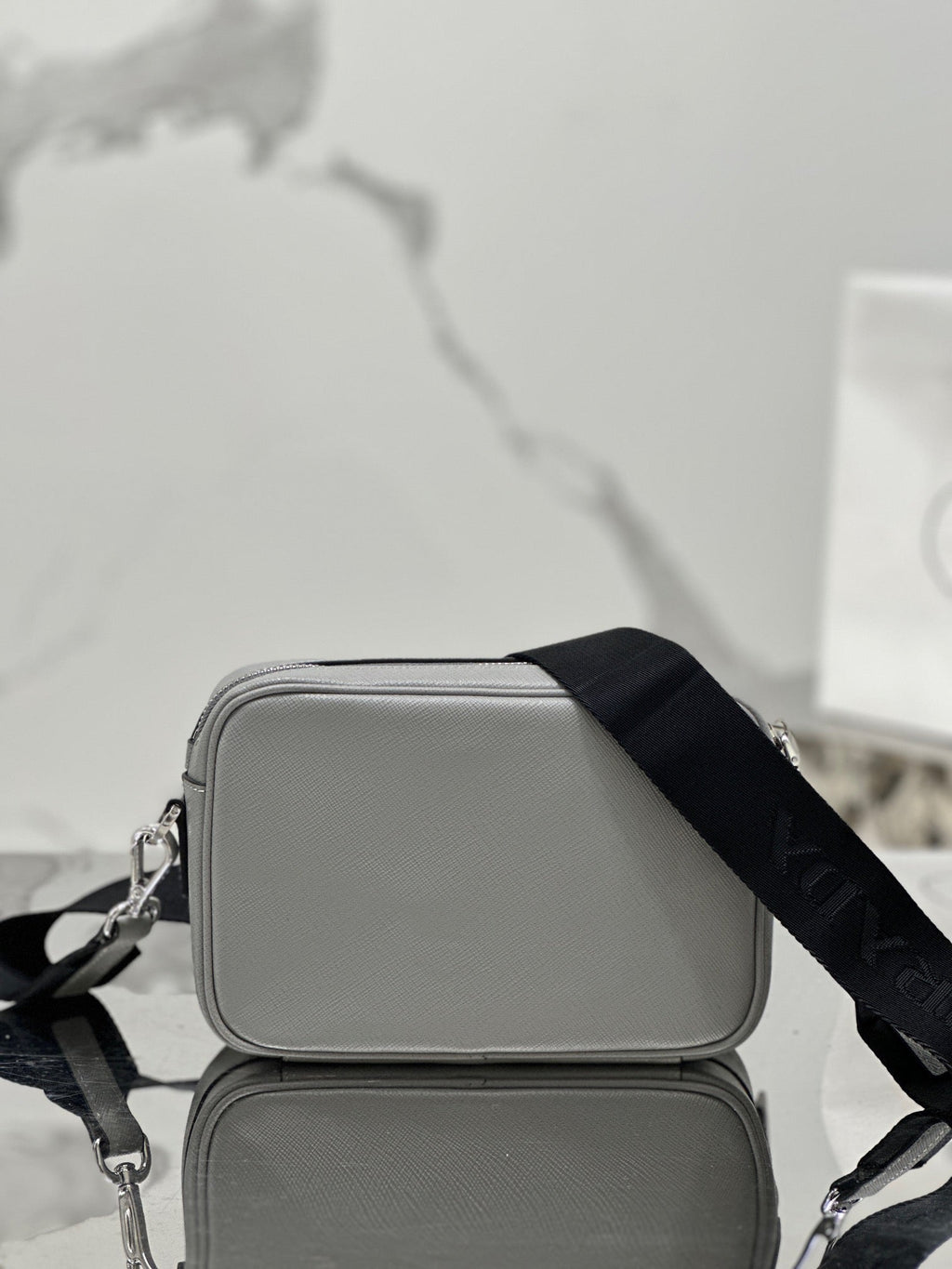 ＰＲＤＡ SAFFIANO LEATHER SHOULDER BAG MARBLE GRAY