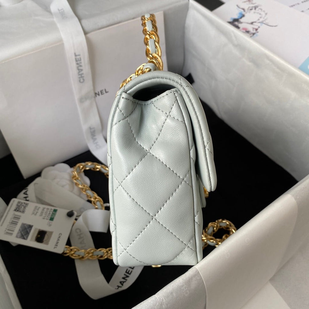 ＣＨＮＥＬSMALL FLAP BAG WITH TOP HANDLE