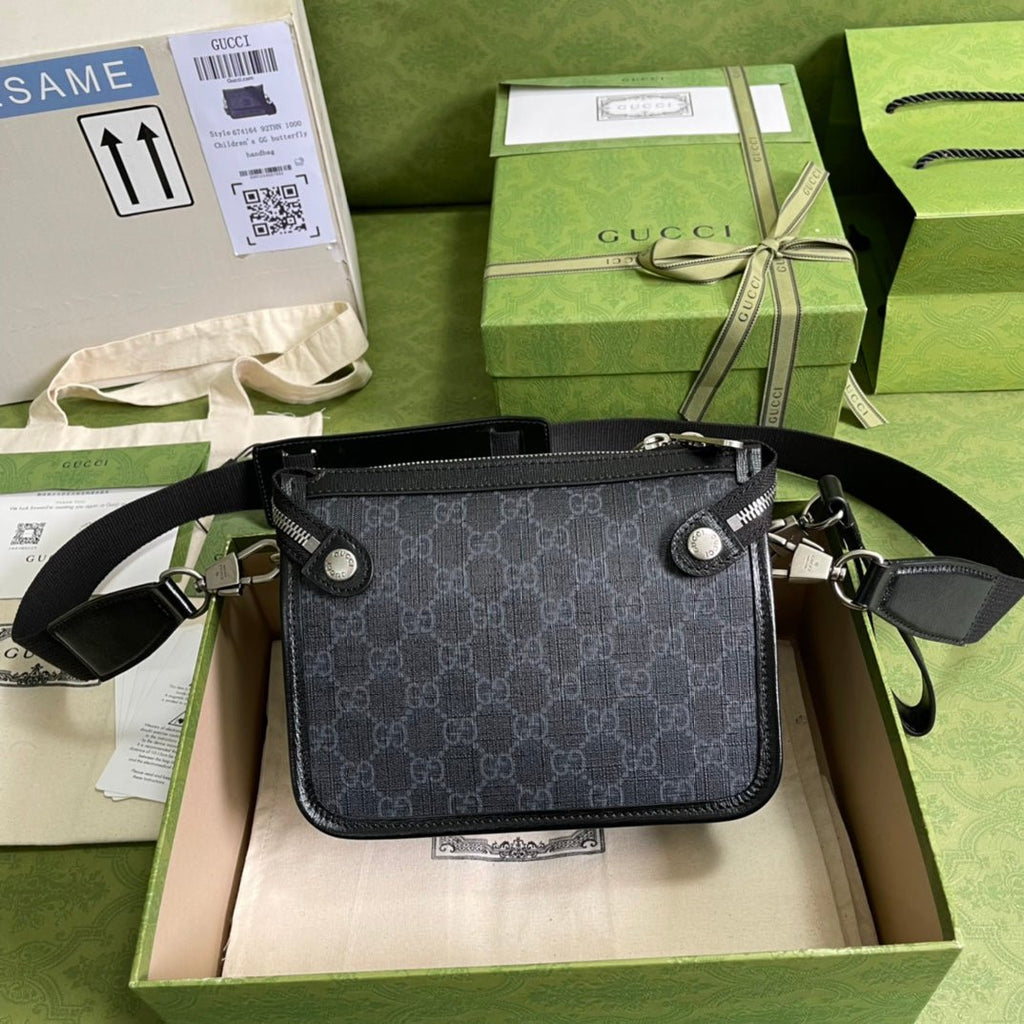 ＧＣＣＩRETRO GG SUPREME MESSENGER BAG BLACK