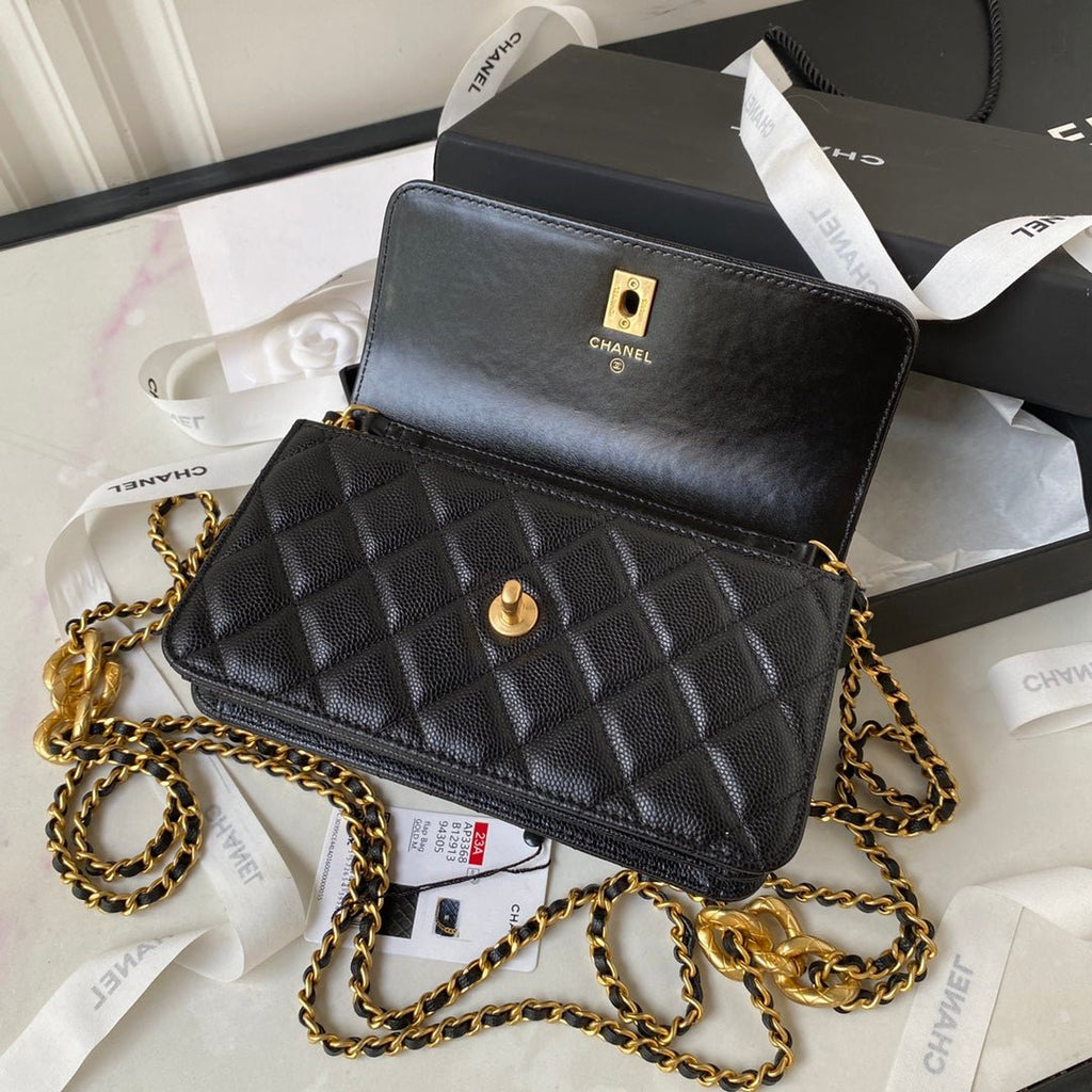 ＣＨＮＥＬFLAP BAG BLACK