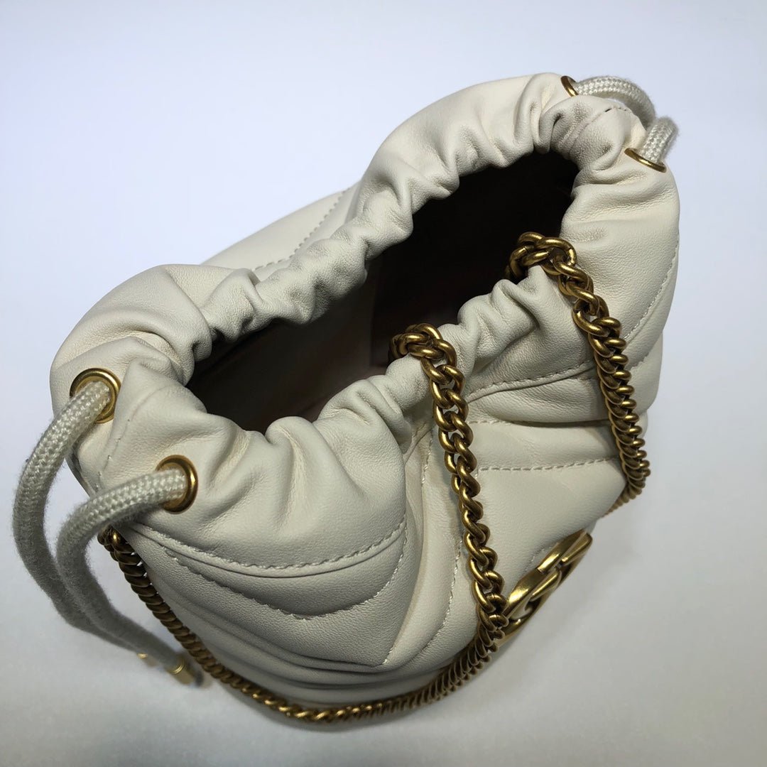 ＧＣＣＩGG MARMONT BUCKET BAG WHITE