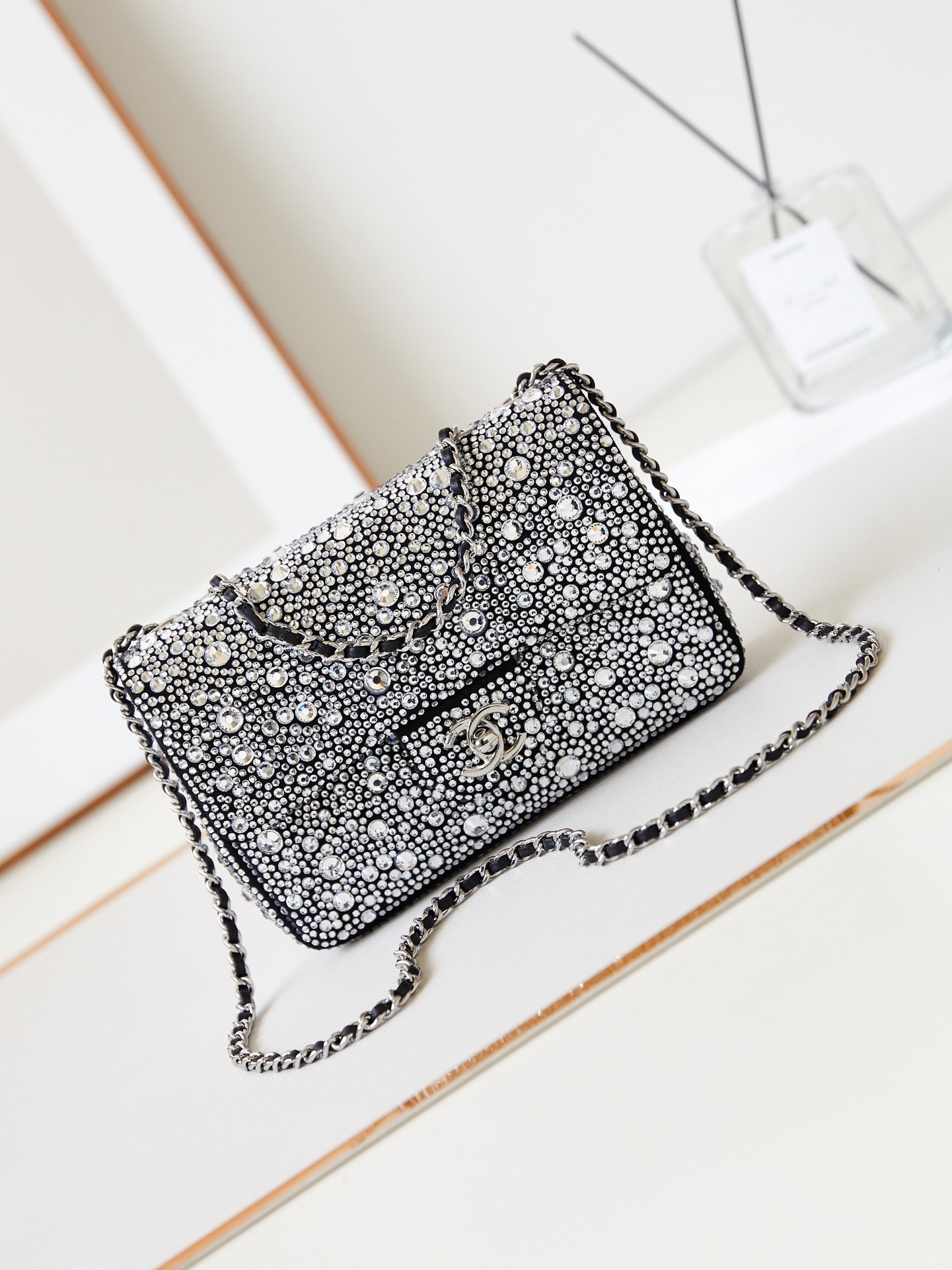 ＣＨＮＥＬSHOULDER BAG