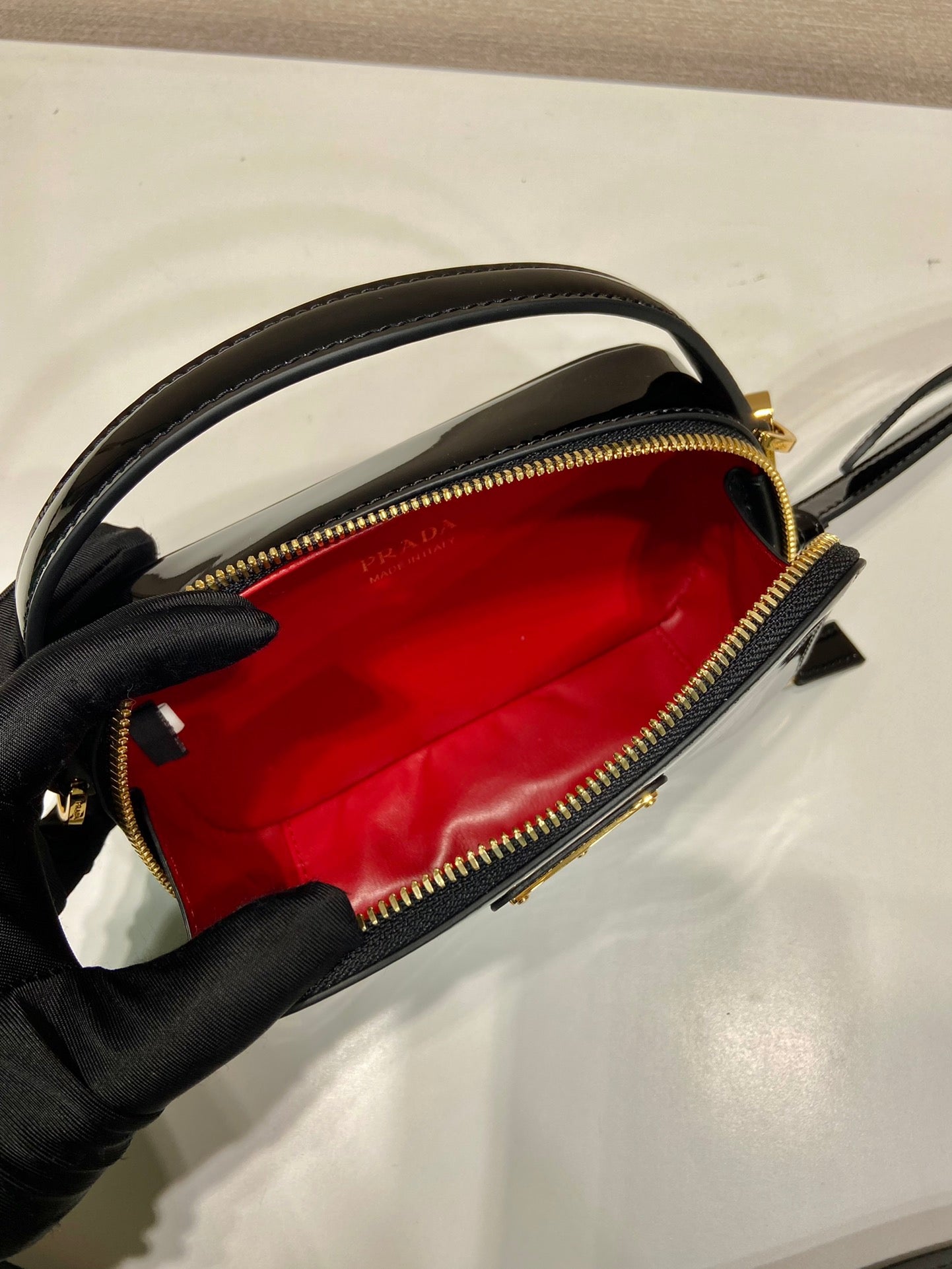 ＰＲＤＡ ODETTE PATENT LEATHER MINI BAG BLACK