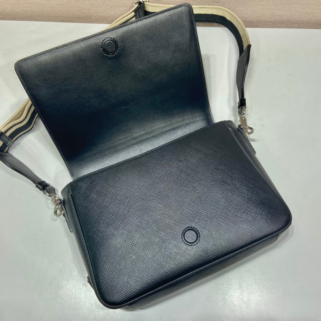 ＰＲＤＡ SAFFIANO LEATHER SHOULDER BAG BLACK