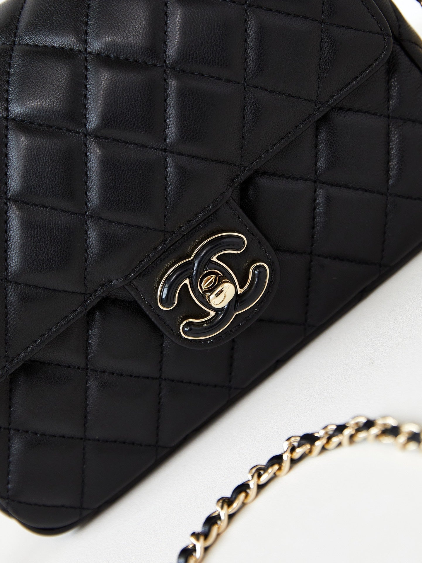 ＣＨＮＥＬCLASSIC HANDBAG BLACK