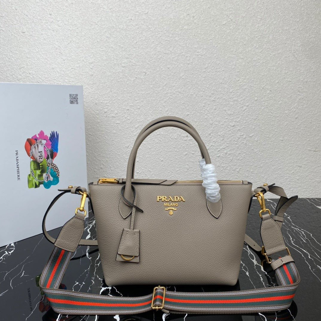 ＰＲＤＡ DAINO LEATHER TOTE BAG BAMBOO GRAY