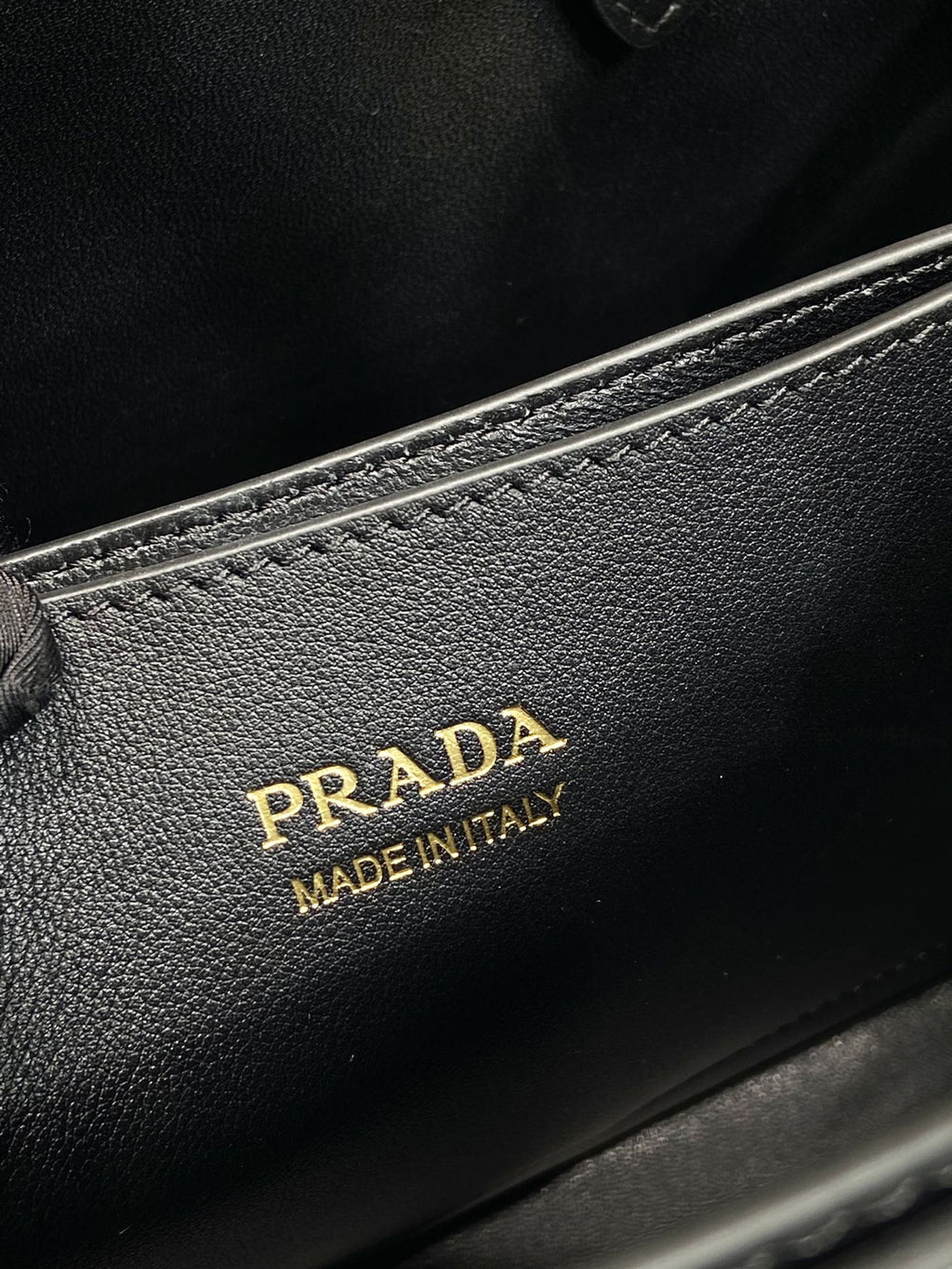 ＰＲＤＡ BUCKLE SMALL LEATHER HANDBAG WITH DOUBLE BELT BLACK