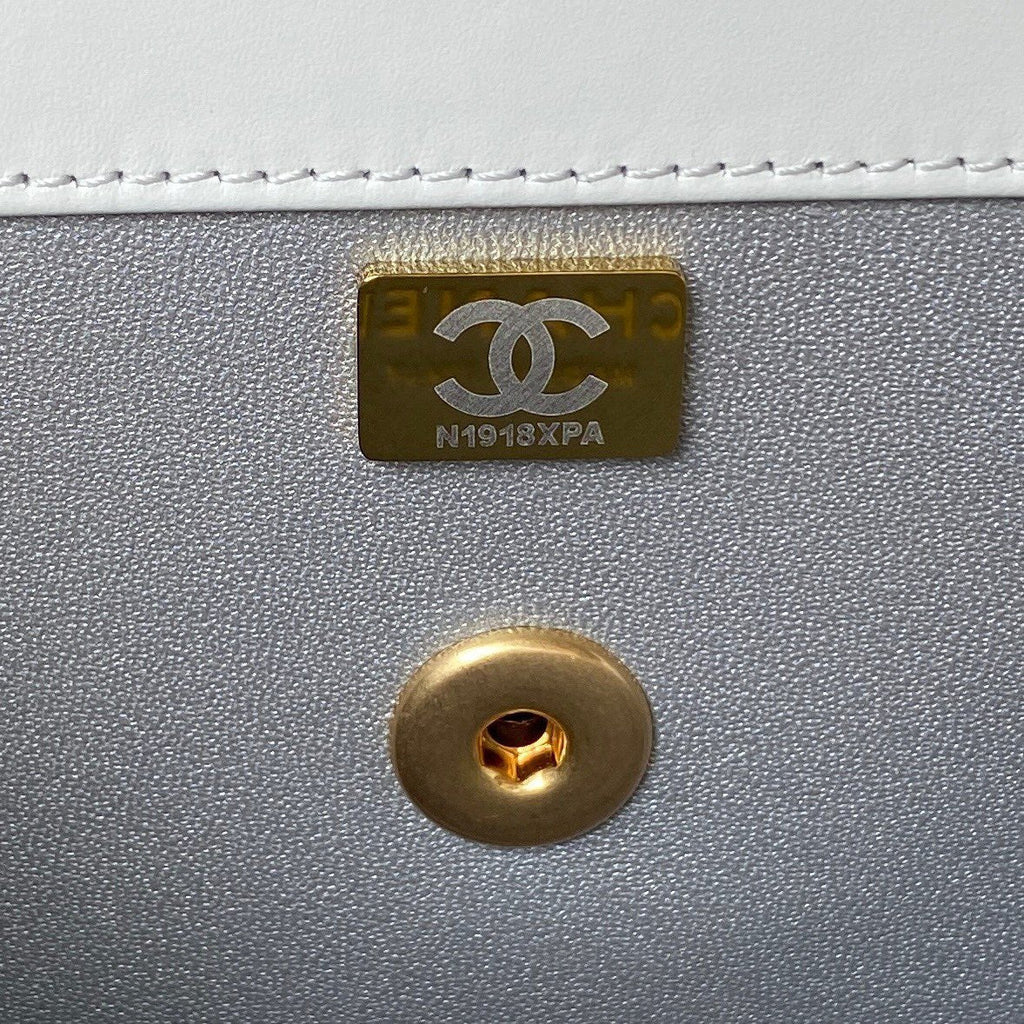 ＣＨＮＥＬRAINBOW TOP HANDLE FLAP BAG WHITE