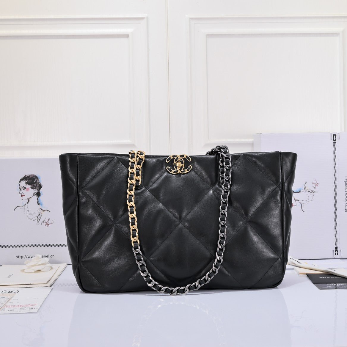 ＣＨＮＥＬ19 SHOPPING BAG