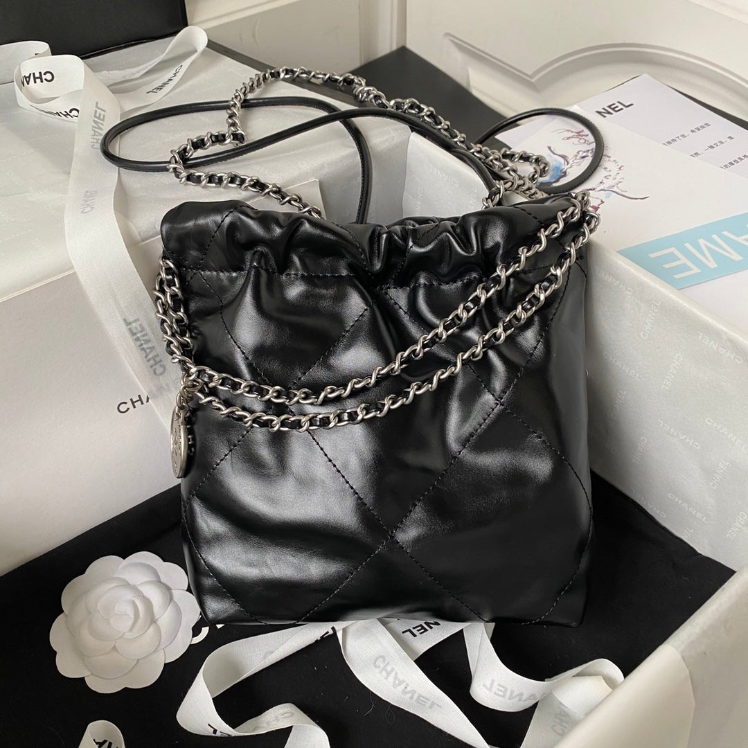 ＣＨＮＥＬ22 MINI HANDBAG BLACK SILVER METAL