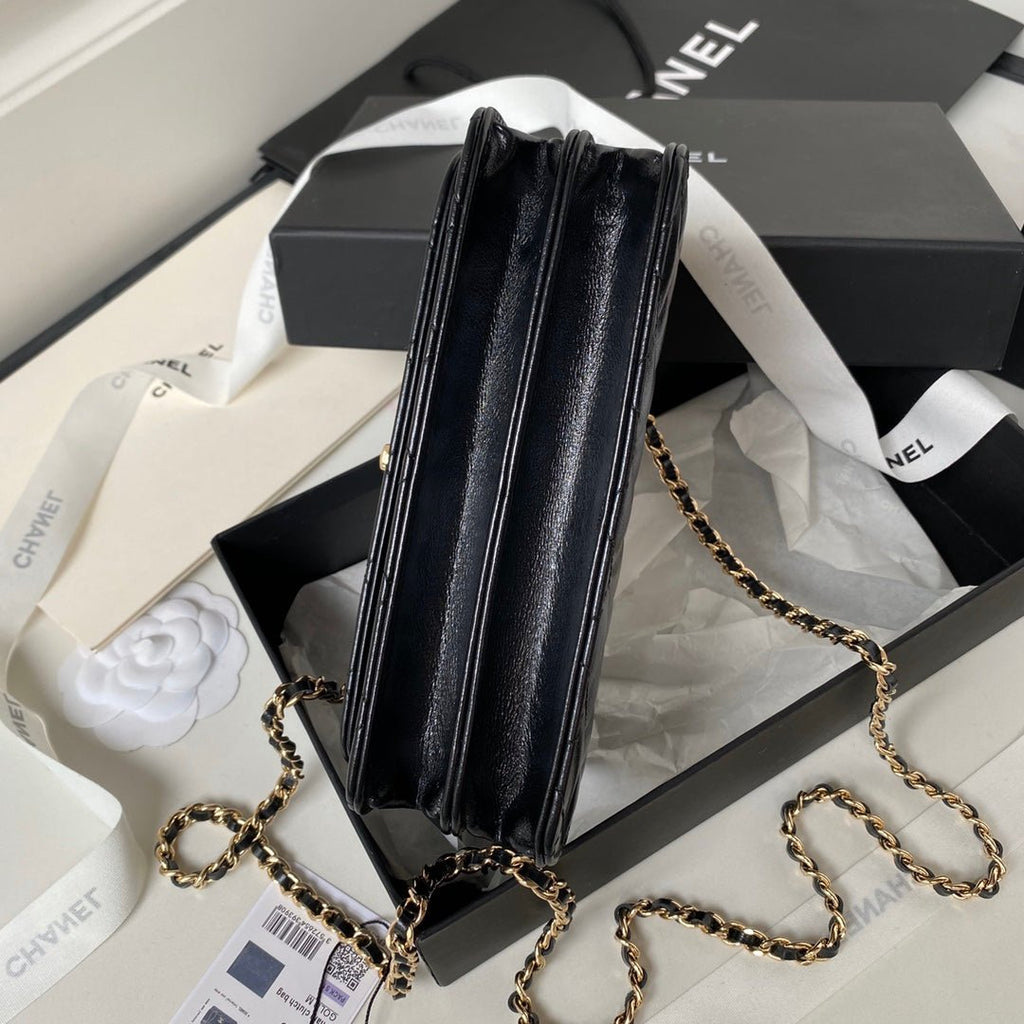 ＣＨＮＥＬCHAIN CLUTCH BAG BLACK