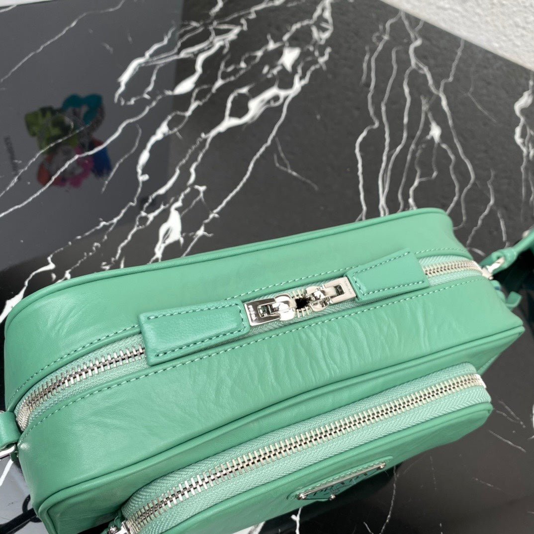 ＰＲＤＡ NAPPA ANTIQUE MULTI-POCKET SHOULDER BAG SAGE GREEN