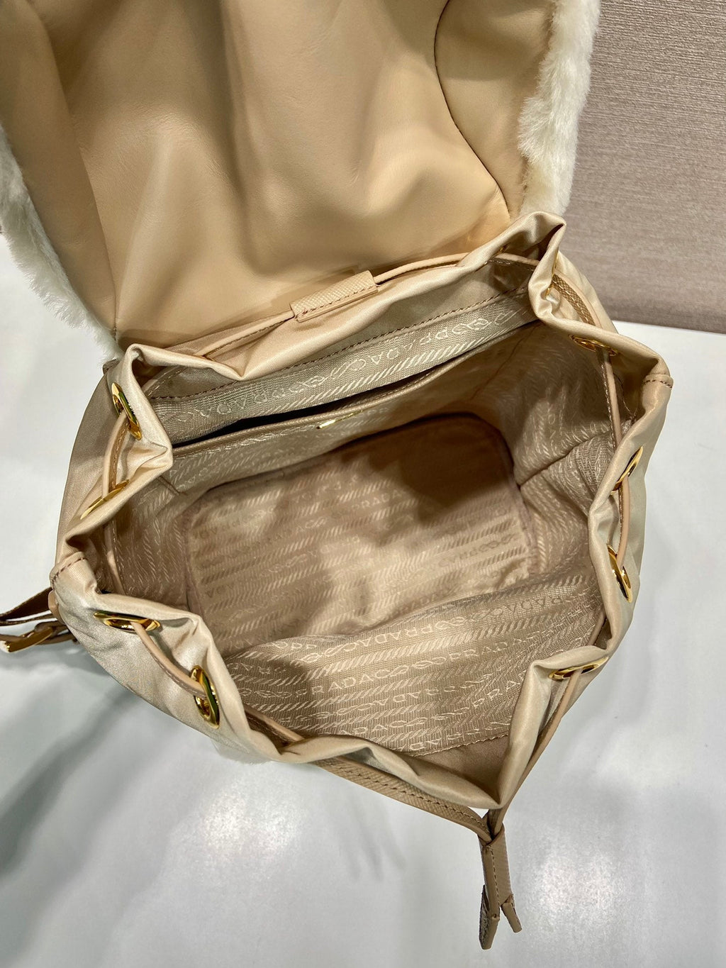 ＰＲＤＡ RE-NYLON AND SHEARLING BACKPACK