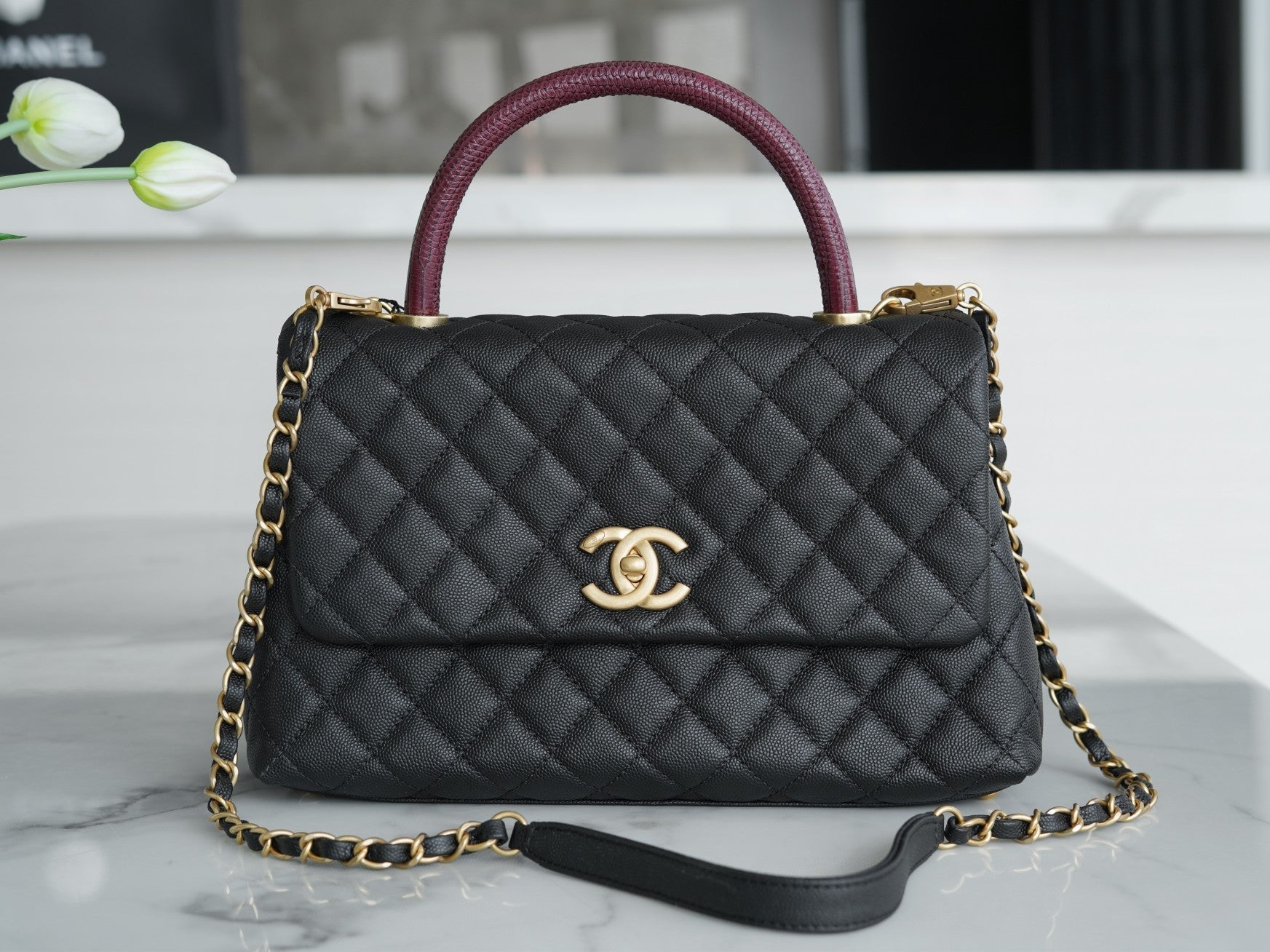 ＣＨＮＥＬCOCO HANDLE BAG BLACK