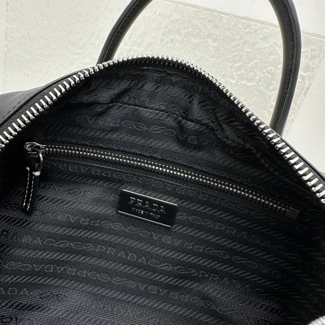 ＰＲＤＡ BOSTON LEATHER TOTE BAG