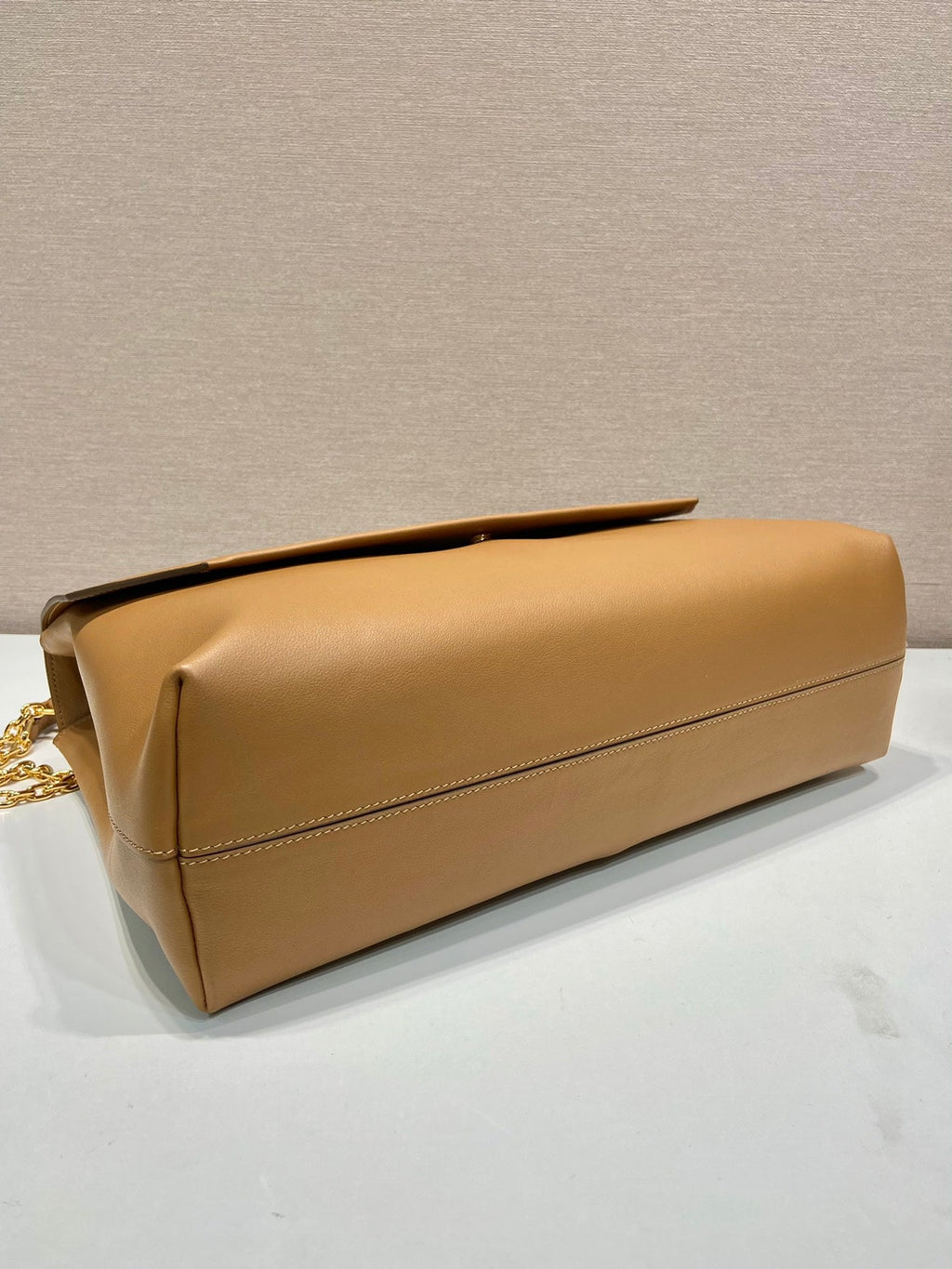 ＰＲＤＡ DOUX EXTRA LARGE LEATHER SHOULDER BAG CARAMEL
