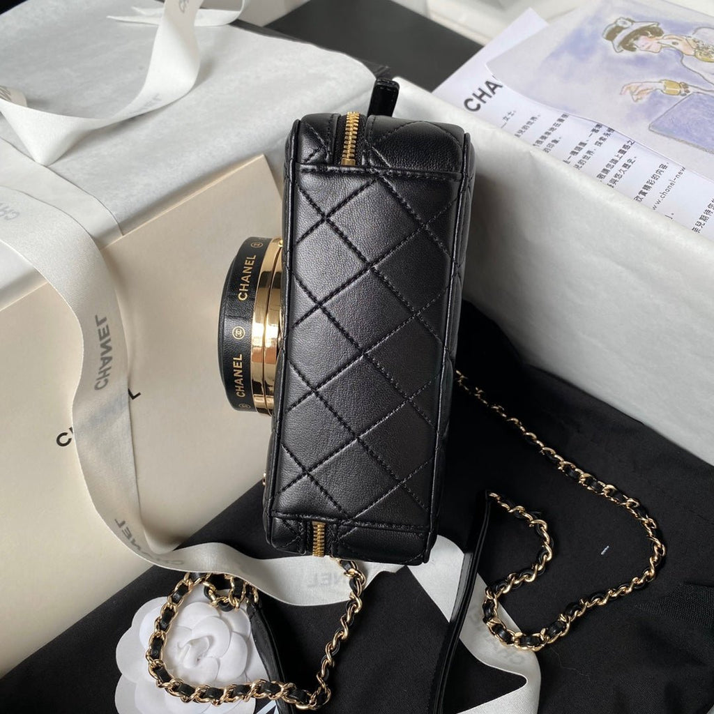 ＣＨＮＥＬCAMERA BAG BLACK