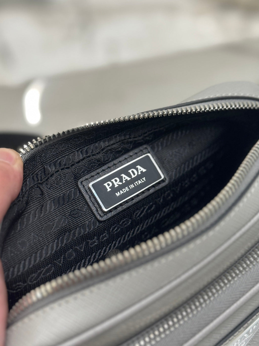 ＰＲＤＡ SAFFIANO LEATHER SHOULDER BAG MARBLE GRAY