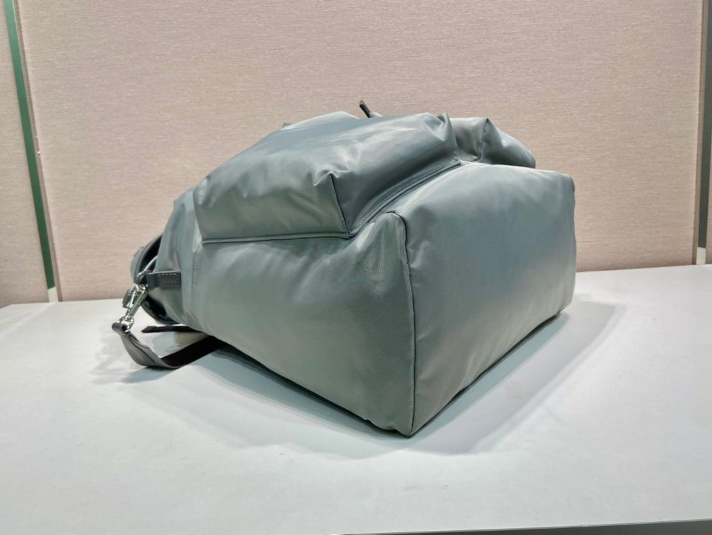 ＰＲＤＡ RE-NYLON AND LEATHER BACKPACK ASH GRAY
