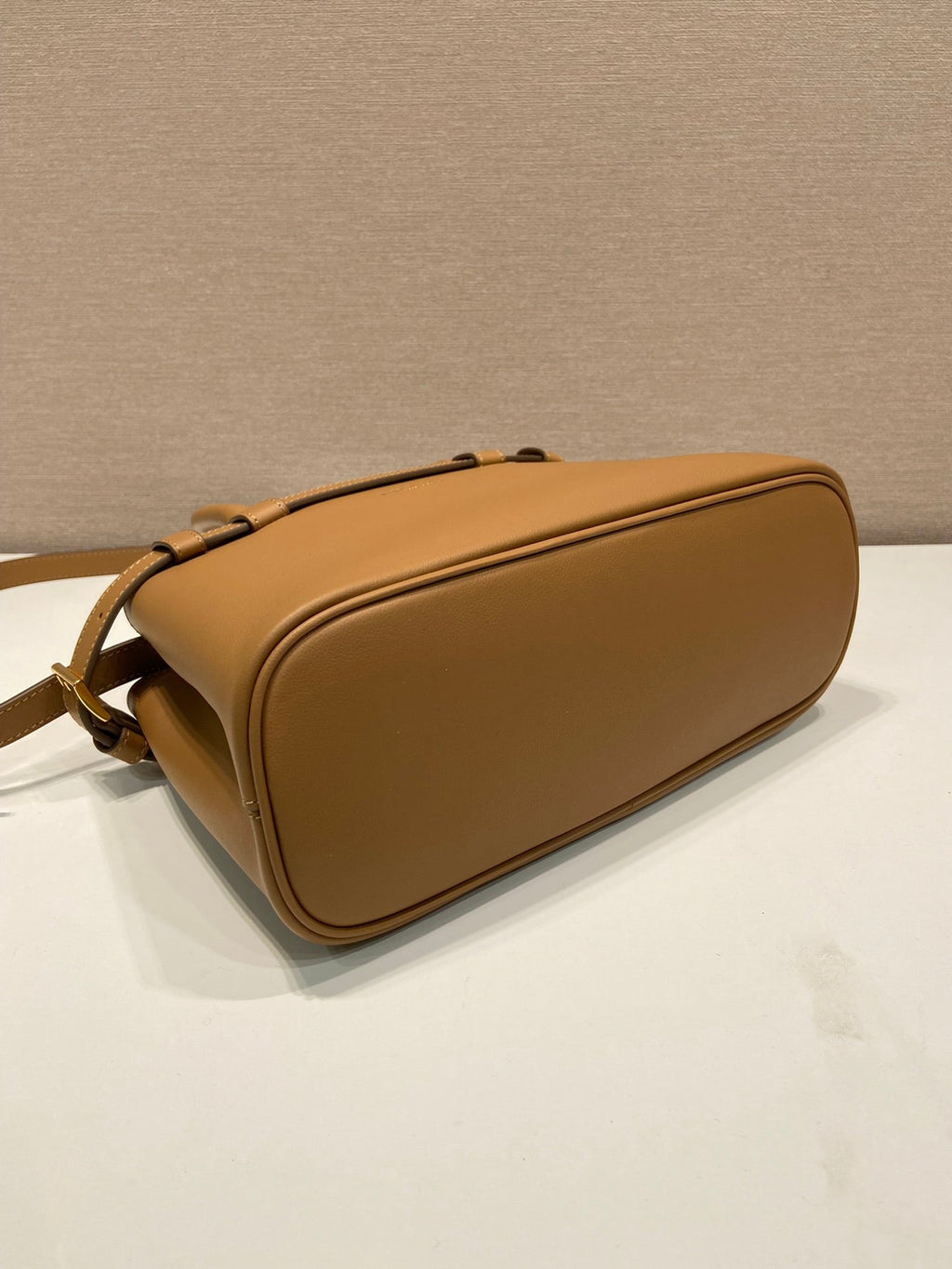ＰＲＤＡ BUCKLE SMALL LEATHER HANDBAG WITH DOUBLE BELT CARAMEL
