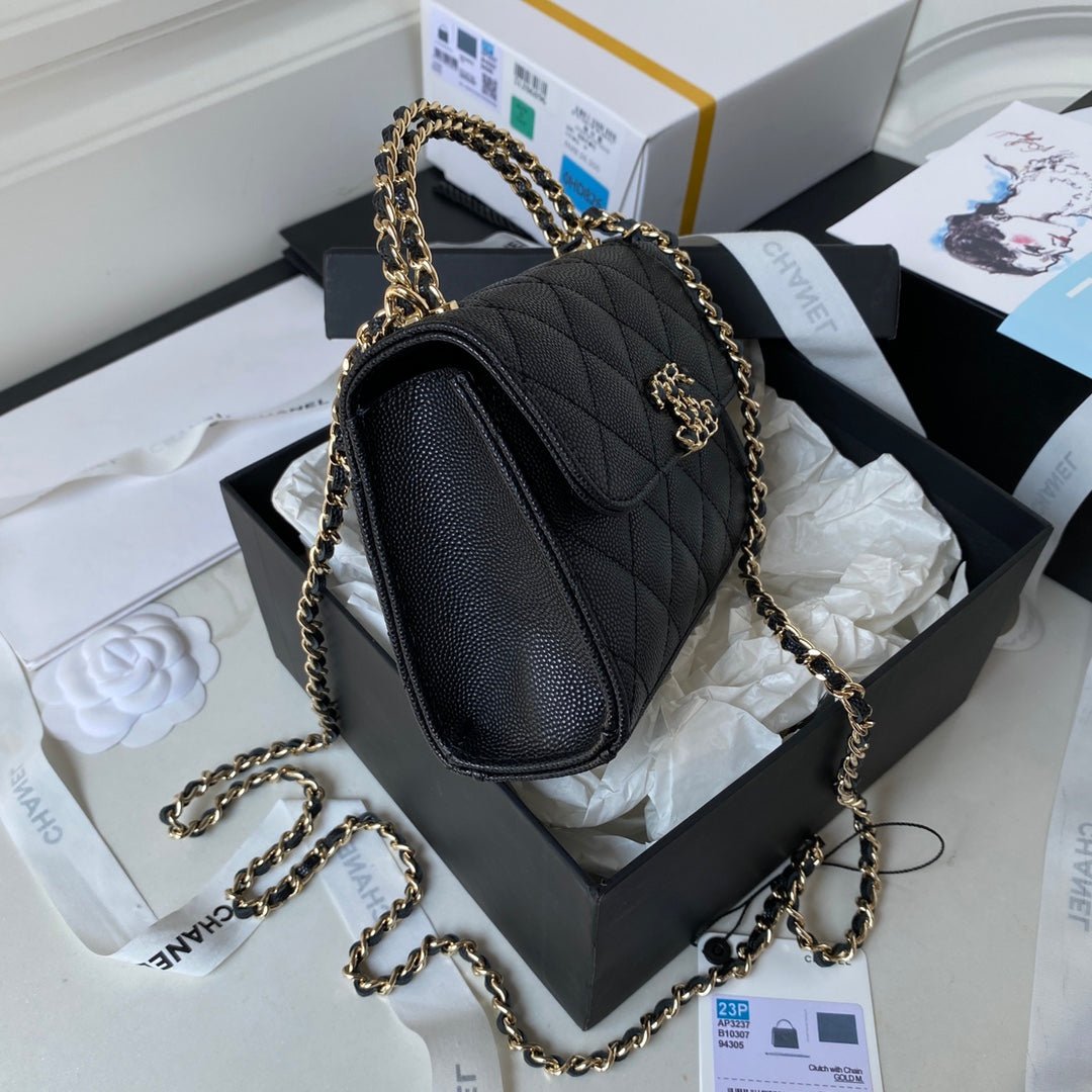ＣＨＮＥＬCLUTCH WITH CHAIN BLACK